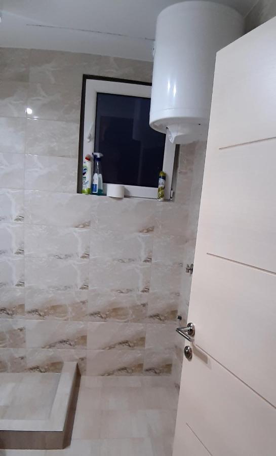 Lux Apartman Čačak Екстериор снимка