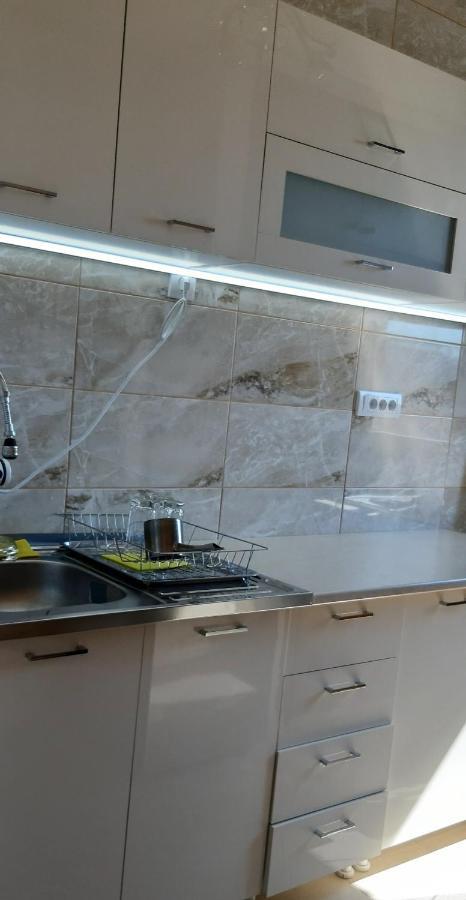 Lux Apartman Čačak Екстериор снимка